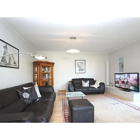 بيت للعطل In Mit Schwimmbecken *